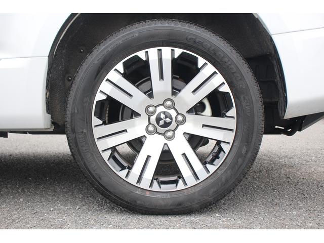 デリカD:5 P 後期型/禁煙車/10.1インチ純正ナビ/フルセグTV/ナビ取付パッケージ2/両側電動スライドドア/パワーバックドア/前席シートヒーター/ビルトインETC/バックカメラ/衝突軽減機能/LEDヘッドライト(18枚目)