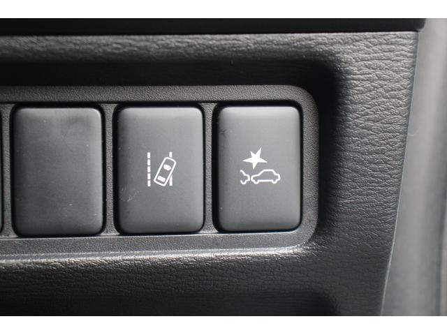 デリカD:5 P 後期型/禁煙車/10.1インチ純正ナビ/フルセグTV/ナビ取付パッケージ2/両側電動スライドドア/パワーバックドア/前席シートヒーター/ビルトインETC/バックカメラ/衝突軽減機能/LEDヘッドライト(48枚目)