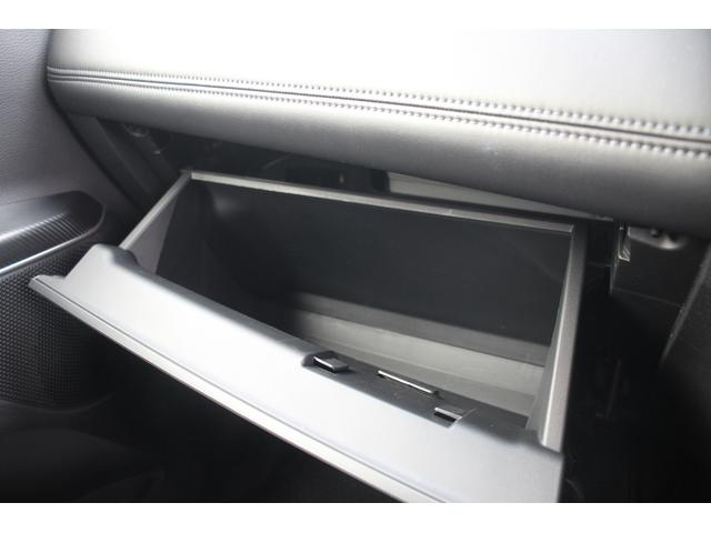 デリカD:5 P 後期型/禁煙車/10.1インチ純正ナビ/フルセグTV/ナビ取付パッケージ2/両側電動スライドドア/パワーバックドア/前席シートヒーター/ビルトインETC/バックカメラ/衝突軽減機能/LEDヘッドライト(75枚目)