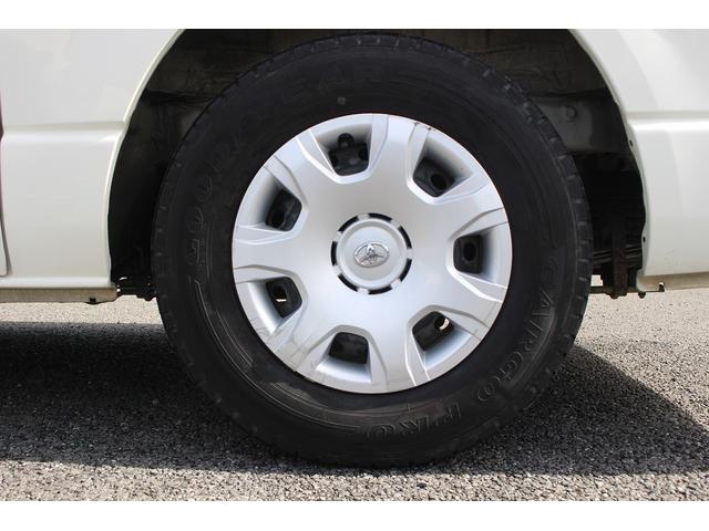 ハイエースバン  6型 純正ナビ ディーゼル車 地デジ バックカメラ 両側スライドドア フォグライト ETC Bluetooth マニュアルモード付AT プッシュスタート 電動格納ミラー オートハイビーム(19枚目)