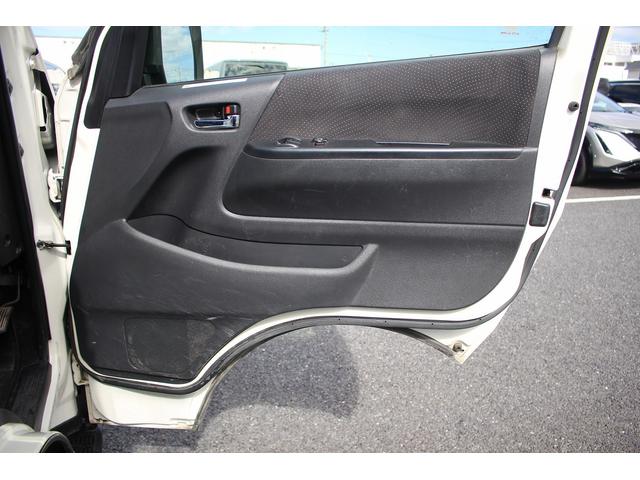 ハイエースバン  6型 純正ナビ ディーゼル車 地デジ バックカメラ 両側スライドドア フォグライト ETC Bluetooth マニュアルモード付AT プッシュスタート 電動格納ミラー オートハイビーム(32枚目)
