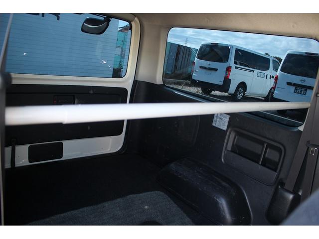 ハイエースバン  6型 純正ナビ ディーゼル車 地デジ バックカメラ 両側スライドドア フォグライト ETC Bluetooth マニュアルモード付AT プッシュスタート 電動格納ミラー オートハイビーム(67枚目)