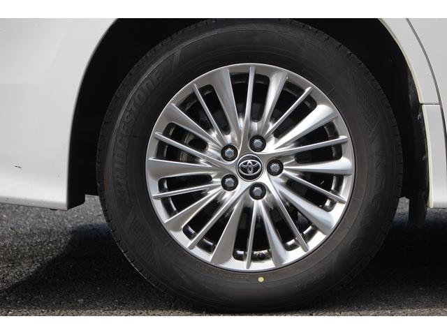 アルファードハイブリッド ＳＲ　後期型　禁煙車　純正１０型ナビ　Ｂカメラ　地デジ　温冷合皮シート　レーダークルーズコントロール　デジタルインナーミラー　両側電動　純正１７インチアルミホイール　３眼ＬＥＤヘッドライト（18枚目）