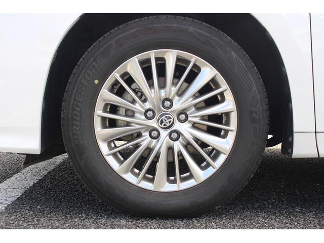 アルファードハイブリッド ＳＲ　後期型　禁煙車　純正１０型ナビ　Ｂカメラ　地デジ　温冷合皮シート　レーダークルーズコントロール　デジタルインナーミラー　両側電動　純正１７インチアルミホイール　３眼ＬＥＤヘッドライト（20枚目）