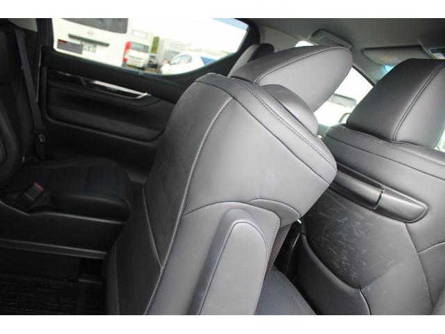 アルファードハイブリッド ＳＲ　後期型　禁煙車　純正１０型ナビ　Ｂカメラ　地デジ　温冷合皮シート　レーダークルーズコントロール　デジタルインナーミラー　両側電動　純正１７インチアルミホイール　３眼ＬＥＤヘッドライト（37枚目）