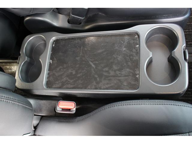 アルファードハイブリッド ＳＲ　後期型　禁煙車　純正１０型ナビ　Ｂカメラ　地デジ　温冷合皮シート　レーダークルーズコントロール　デジタルインナーミラー　両側電動　純正１７インチアルミホイール　３眼ＬＥＤヘッドライト（71枚目）