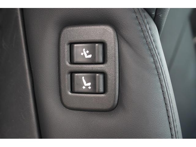 アルファードハイブリッド ＳＲ　後期型　禁煙車　純正１０型ナビ　Ｂカメラ　地デジ　温冷合皮シート　レーダークルーズコントロール　デジタルインナーミラー　両側電動　純正１７インチアルミホイール　３眼ＬＥＤヘッドライト（74枚目）