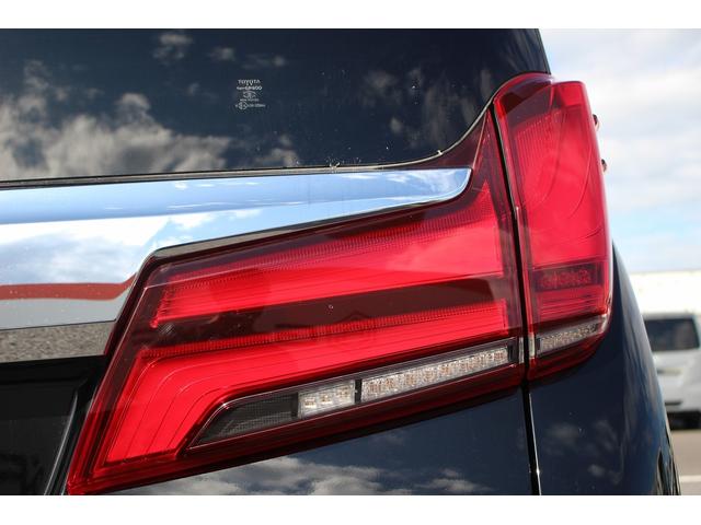 アルファード 3.5エグゼクティブラウンジS 後期型 禁煙車 モデリスタフルエアロ ツインム-ンルーフ 純正9型ナビ アラウンドビューモニター 温冷黒革 レーダークルーズコントロール 車線逸脱抑制システム 電動リアゲート アイドリングストップ(33枚目)