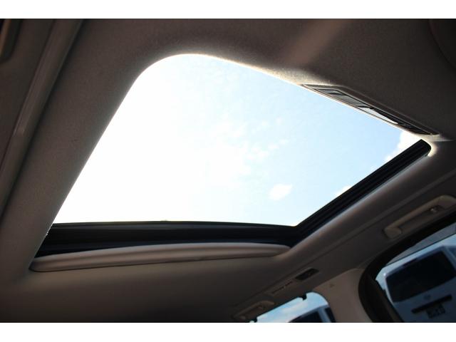 アルファード 2.5S Cパッケージ 後期型 禁煙車 ALPINE9インチナビ バックカメラ 地デジ ALPINE後席モニター ツインムーンルーフ レーダークルーズコントロール 温冷合皮シート ETC 障害物センサー 両側電動スライドドア(8枚目)