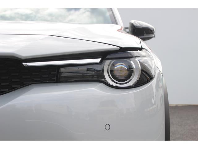 MX-30 モダンコンフィデンス 禁煙車 純正ナビ R5登録 アップルカープレイ ワンオーナー 地デジ アラウンドビューモニター レーダークルーズコントロール ステアリングヒーター ETC シートヒーター シートポジションメモリー(22枚目)