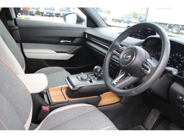 MX-30 モダンコンフィデンス 禁煙車 純正ナビ R5登録 アップルカープレイ ワンオーナー 地デジ アラウンドビューモニター レーダークルーズコントロール ステアリングヒーター ETC シートヒーター シートポジションメモリー(33枚目)