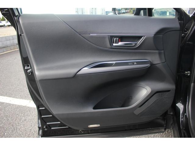 ハリアーハイブリッド Ｚ　禁煙車　純正ナビ　地デジ　ＪＢＬサウンド　調光パノラマルーフ　トヨタセーフティーセンス　全周囲カメラ　電動リアゲート　ＥＴＣ２．０　ハーフレザーシート　デジタルインミラー　ブラインドスポットモニター（41枚目）