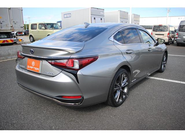 ES ES300h Fスポーツ 禁煙車 サンルーフ 赤レザーシート ヒーター&ベンチレーション メーカーナビ 3眼LEDヘッドライト ヘッドアップディスプレイ レーンキープアシスト ETC2.0 BSM(14枚目)