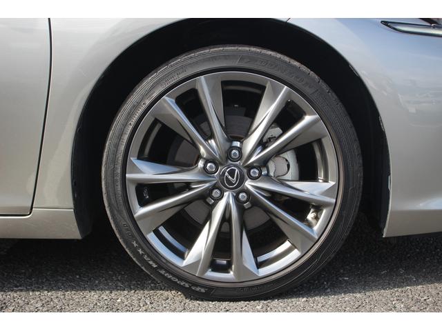 ES ES300h Fスポーツ 禁煙車 サンルーフ 赤レザーシート ヒーター&ベンチレーション メーカーナビ 3眼LEDヘッドライト ヘッドアップディスプレイ レーンキープアシスト ETC2.0 BSM(16枚目)