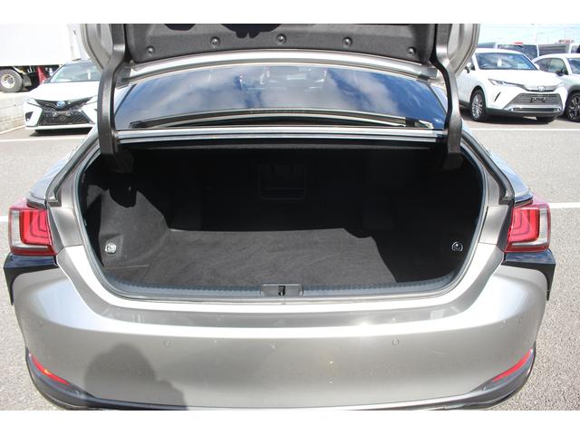ES ES300h Fスポーツ 禁煙車 サンルーフ 赤レザーシート ヒーター&ベンチレーション メーカーナビ 3眼LEDヘッドライト ヘッドアップディスプレイ レーンキープアシスト ETC2.0 BSM(71枚目)