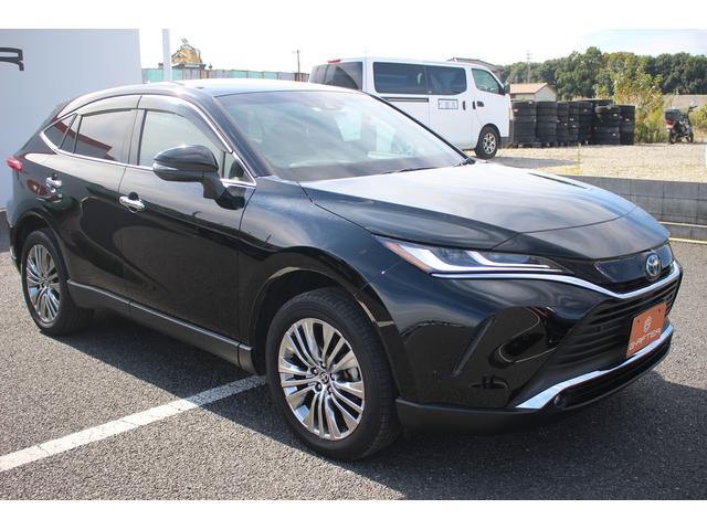 ハリアーハイブリッド Ｚ　後期型　禁煙車　１２．３インチナビＪＢＬサウンドシステム　インテリジェントクリアランスソナー　ヘットアップディスプレイ　バックカメラ　ＥＴＣ２．０　地デジ　レーダークルーズコントロール（9枚目）