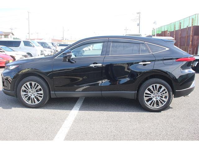 ハリアーハイブリッド Ｚ　後期型　禁煙車　１２．３インチナビＪＢＬサウンドシステム　インテリジェントクリアランスソナー　ヘットアップディスプレイ　バックカメラ　ＥＴＣ２．０　地デジ　レーダークルーズコントロール（12枚目）