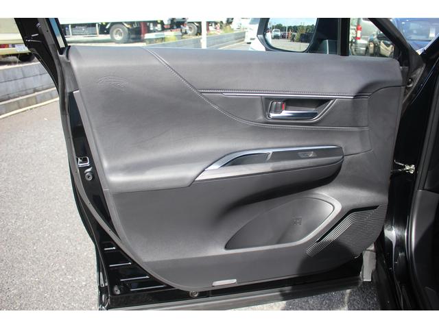 ハリアーハイブリッド Ｚ　後期型　禁煙車　１２．３インチナビＪＢＬサウンドシステム　インテリジェントクリアランスソナー　ヘットアップディスプレイ　バックカメラ　ＥＴＣ２．０　地デジ　レーダークルーズコントロール（41枚目）