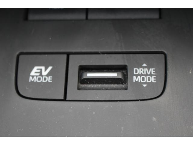 ハリアーハイブリッド Ｚ　後期型　禁煙車　１２．３インチナビＪＢＬサウンドシステム　インテリジェントクリアランスソナー　ヘットアップディスプレイ　バックカメラ　ＥＴＣ２．０　地デジ　レーダークルーズコントロール（59枚目）