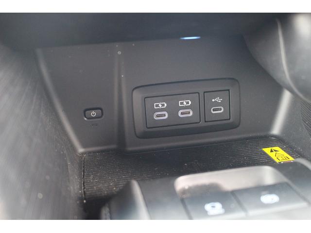 ハリアーハイブリッド Ｚ　後期型　禁煙車　１２．３インチナビＪＢＬサウンドシステム　インテリジェントクリアランスソナー　ヘットアップディスプレイ　バックカメラ　ＥＴＣ２．０　地デジ　レーダークルーズコントロール（62枚目）