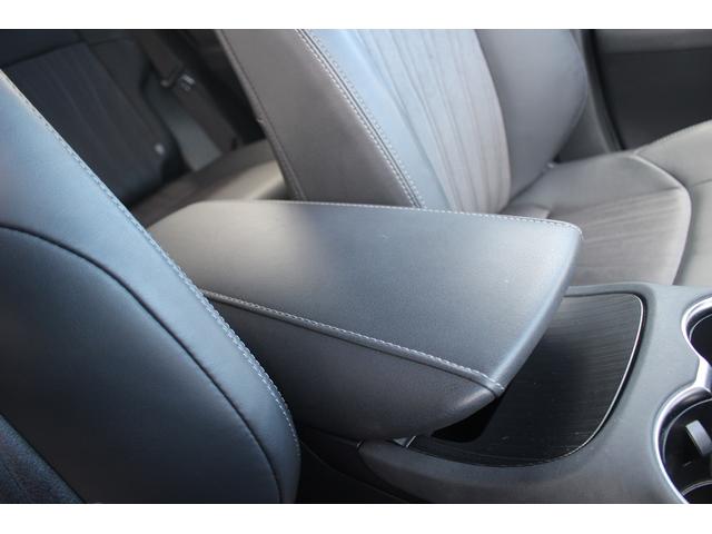 ハリアーハイブリッド Ｚ　後期型　禁煙車　１２．３インチナビＪＢＬサウンドシステム　インテリジェントクリアランスソナー　ヘットアップディスプレイ　バックカメラ　ＥＴＣ２．０　地デジ　レーダークルーズコントロール（64枚目）