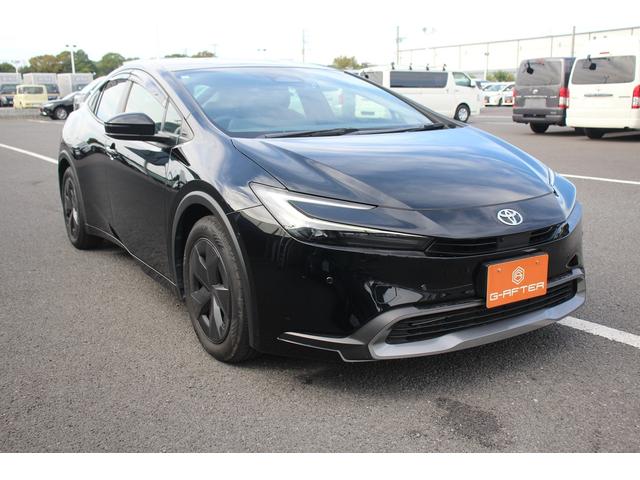 プリウス U 禁煙車 純正オーディオディスプレイ 地デジ シートヒーター 全周囲カメラ LEDヘッドライト レーダークルーズコントロール ETC2.0 100V電源 レーンアシスト 寒冷地仕様 アイドリングストップ(8枚目)