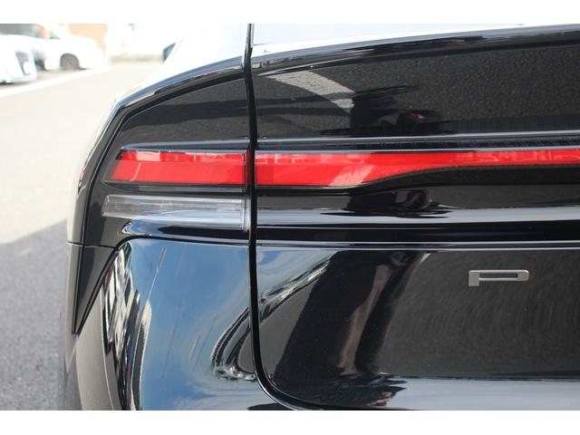 プリウス U 禁煙車 純正オーディオディスプレイ 地デジ シートヒーター 全周囲カメラ LEDヘッドライト レーダークルーズコントロール ETC2.0 100V電源 レーンアシスト 寒冷地仕様 アイドリングストップ(25枚目)