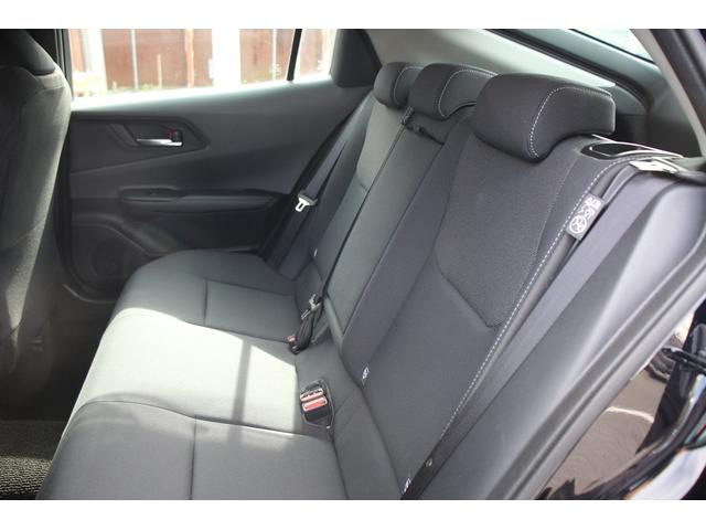 プリウス U 禁煙車 純正オーディオディスプレイ 地デジ シートヒーター 全周囲カメラ LEDヘッドライト レーダークルーズコントロール ETC2.0 100V電源 レーンアシスト 寒冷地仕様 アイドリングストップ(35枚目)