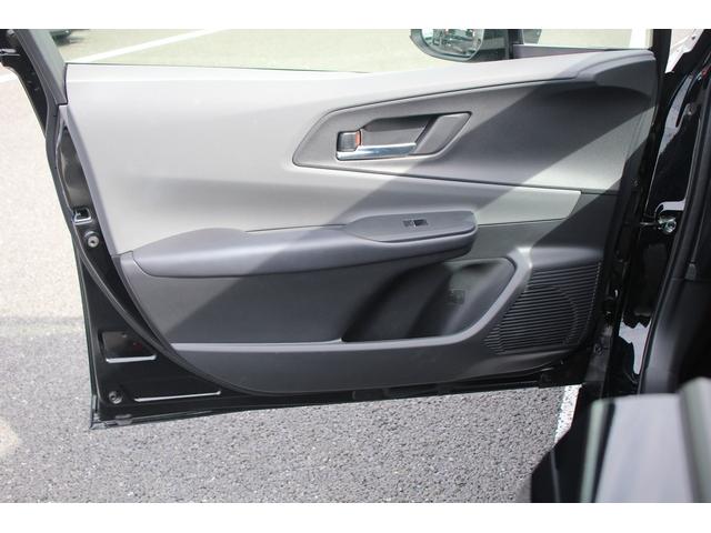 プリウス U 禁煙車 純正オーディオディスプレイ 地デジ シートヒーター 全周囲カメラ LEDヘッドライト レーダークルーズコントロール ETC2.0 100V電源 レーンアシスト 寒冷地仕様 アイドリングストップ(37枚目)