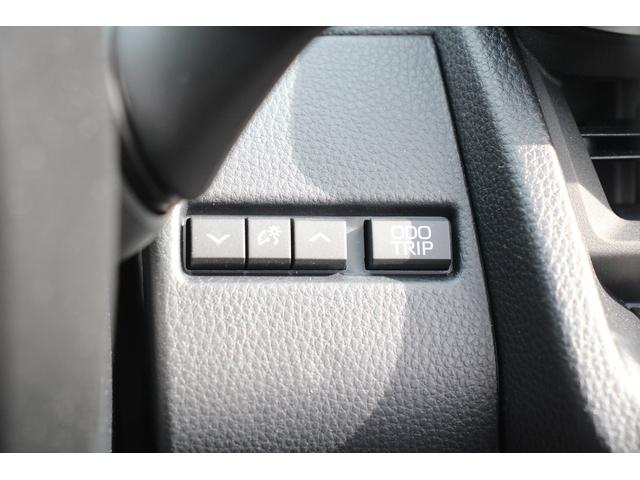 プリウス U 禁煙車 純正オーディオディスプレイ 地デジ シートヒーター 全周囲カメラ LEDヘッドライト レーダークルーズコントロール ETC2.0 100V電源 レーンアシスト 寒冷地仕様 アイドリングストップ(44枚目)