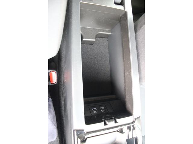 プリウス U 禁煙車 純正オーディオディスプレイ 地デジ シートヒーター 全周囲カメラ LEDヘッドライト レーダークルーズコントロール ETC2.0 100V電源 レーンアシスト 寒冷地仕様 アイドリングストップ(57枚目)