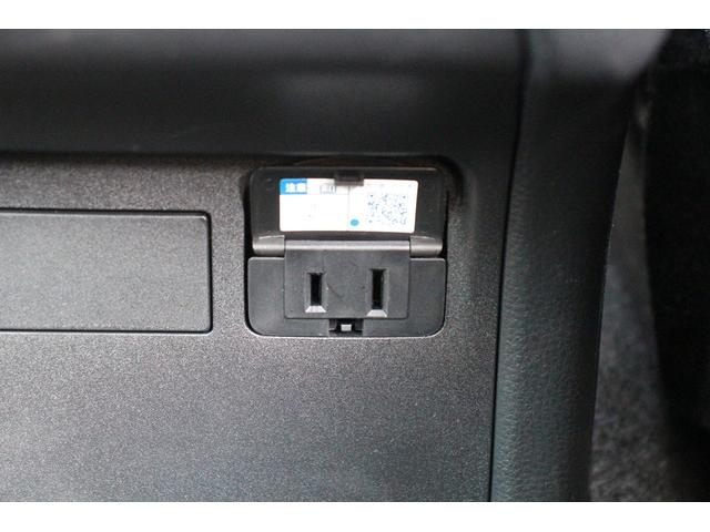 プリウス U 禁煙車 純正オーディオディスプレイ 地デジ シートヒーター 全周囲カメラ LEDヘッドライト レーダークルーズコントロール ETC2.0 100V電源 レーンアシスト 寒冷地仕様 アイドリングストップ(59枚目)