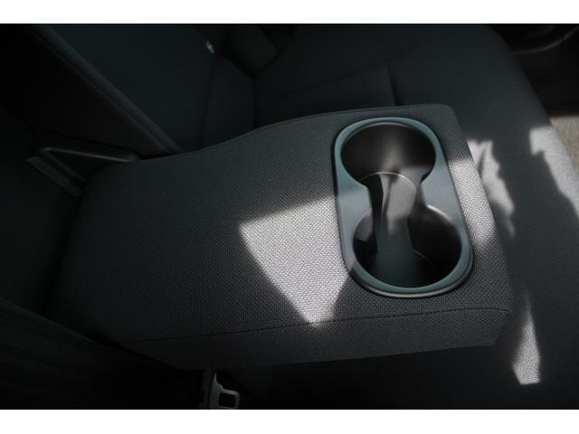 プリウス U 禁煙車 純正オーディオディスプレイ 地デジ シートヒーター 全周囲カメラ LEDヘッドライト レーダークルーズコントロール ETC2.0 100V電源 レーンアシスト 寒冷地仕様 アイドリングストップ(60枚目)