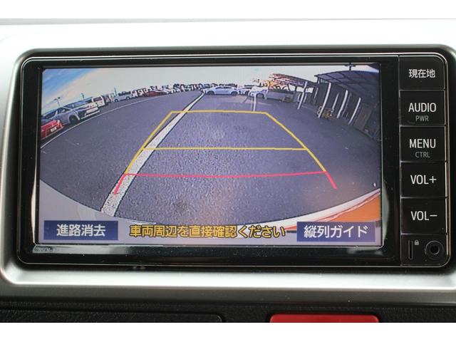 ハイエースバン 　禁煙車　純正ナビ　地デジ　バックカメラ　クリアランスソナー　Ｂｌｕｅｔｏｏｔｈ接続　ＨＩＤヘッドライト　ＥＴＣ　電動格納ミラー　フォグライト　両側スライドドア　オートライト（4枚目）