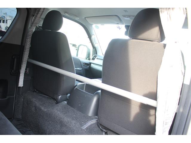 ハイエースバン 　禁煙車　純正ナビ　地デジ　バックカメラ　クリアランスソナー　Ｂｌｕｅｔｏｏｔｈ接続　ＨＩＤヘッドライト　ＥＴＣ　電動格納ミラー　フォグライト　両側スライドドア　オートライト（36枚目）