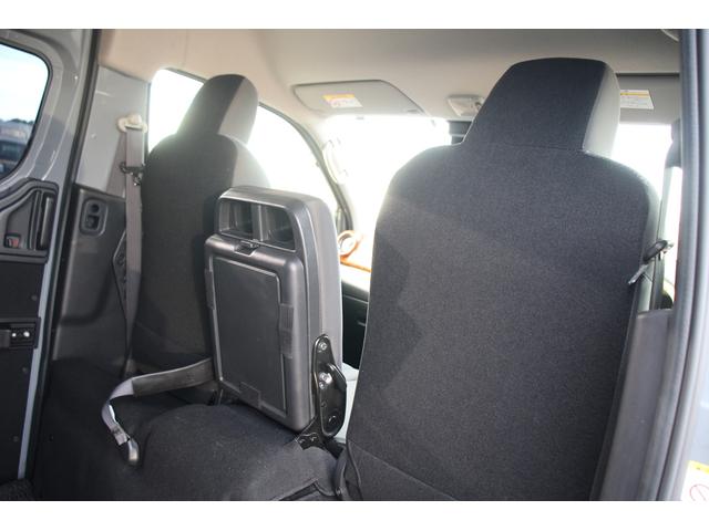 キャラバン ＳロングＥＸ　禁煙車　１オーナー　純正ナビ　アラウンドビューモニター　地デジ　衝突軽減　両側スライドドア　１５インチＡＷ　ＬＥＤヘットライト　マニュアルモード付き　Ｂｌｕｅｔｏｏｔｈ接続（29枚目）