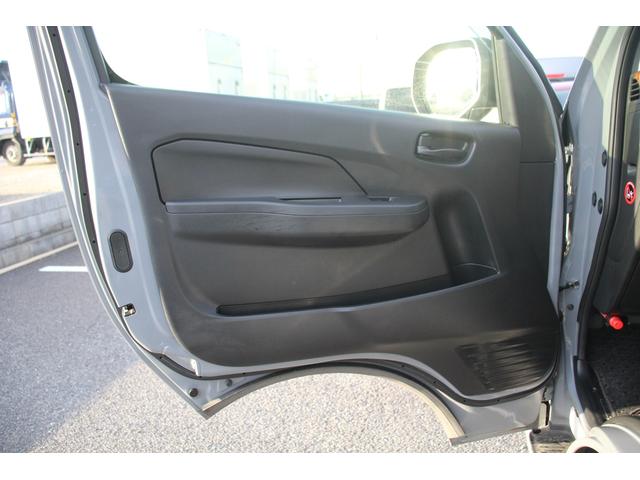 キャラバン ＳロングＥＸ　禁煙車　１オーナー　純正ナビ　アラウンドビューモニター　地デジ　衝突軽減　両側スライドドア　１５インチＡＷ　ＬＥＤヘットライト　マニュアルモード付き　Ｂｌｕｅｔｏｏｔｈ接続（68枚目）
