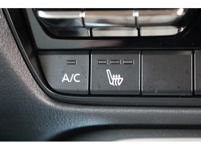 CX-60 25S Lパッケージ 禁煙車 純正ナビ 全周囲カメラ 地デジ レーダークルーズコントロール 温熱赤革 電動リアゲート 衝突軽減ブレーキ Applecarplay レーンキープアシスト ステアリングヒーター(50枚目)