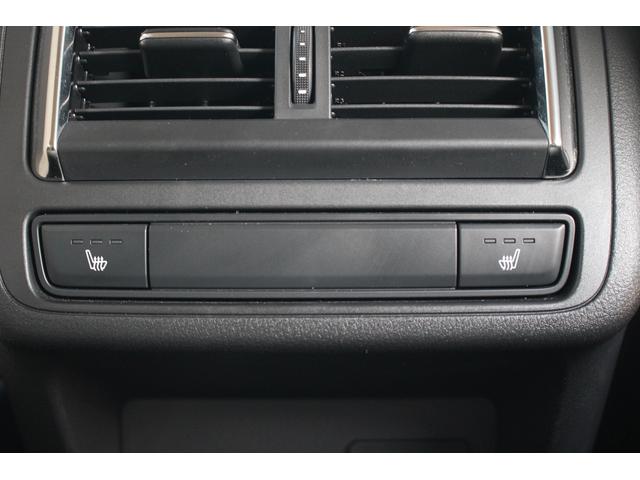 CX-60 25S Lパッケージ 禁煙車 純正ナビ 全周囲カメラ 地デジ レーダークルーズコントロール 温熱赤革 電動リアゲート 衝突軽減ブレーキ Applecarplay レーンキープアシスト ステアリングヒーター(65枚目)