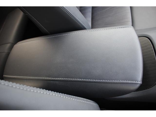 ハリアーハイブリッド Ｇ　後期型　ブラックハーフレザー　純正１２．３型ナビ　電動リアゲート　デジタルインナーミラー　地デジ　純正１８インチアルミホイール　ＥＴＣ２．０　バックカメラ　クリアランスソナー　ＬＥＤヘッドライト（61枚目）