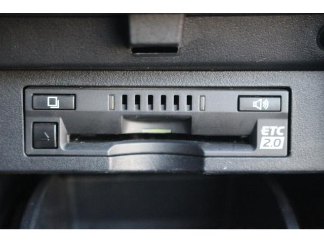 アルファード 2.5S Aパッケージ 後期型 禁煙車 後席モニター 純正10型ナビ フルセグTV 純正18アルミホイール 両側電動スライドドア ETC2.0 バックカメラ クルーズコントロール レーンキープアシスト LEDヘッドライト(8枚目)
