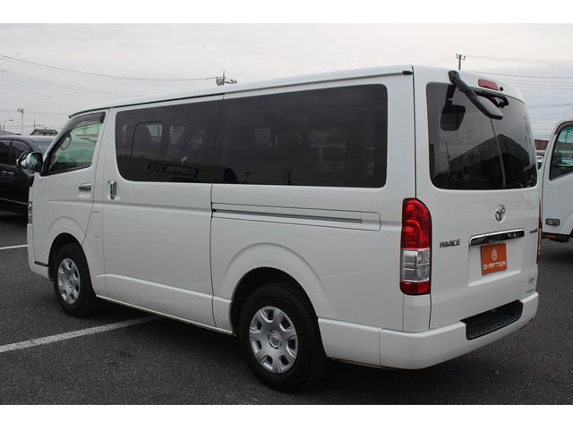 ハイエースバン 4型モデル 禁煙車 純正ナビ フルセグTV LEDヘッドライト ETC スマートキープッシュスタート 100V充電 電動格納ドアミラー Bluetooth接続可 CD.DVD再生可(13枚目)