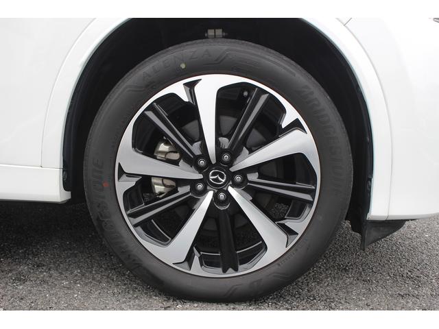 CX-60 XD-ハイブリッド プレミアムモダン 禁煙車 フルセグTV サンルーフ 全周囲カメラ BOSEサウンド レーダークルーズコントロール 白革シート ETC シートヒーター シートクーラー 電動リアゲート 衝突軽減ブレーキ(17枚目)