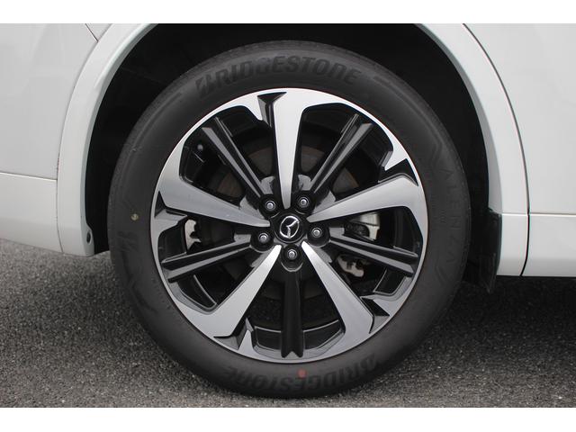 CX-60 XD-ハイブリッド プレミアムモダン 禁煙車 フルセグTV サンルーフ 全周囲カメラ BOSEサウンド レーダークルーズコントロール 白革シート ETC シートヒーター シートクーラー 電動リアゲート 衝突軽減ブレーキ(18枚目)