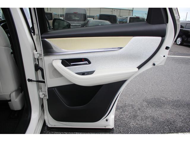 CX-60 XD-ハイブリッド プレミアムモダン 禁煙車 フルセグTV サンルーフ 全周囲カメラ BOSEサウンド レーダークルーズコントロール 白革シート ETC シートヒーター シートクーラー 電動リアゲート 衝突軽減ブレーキ(33枚目)