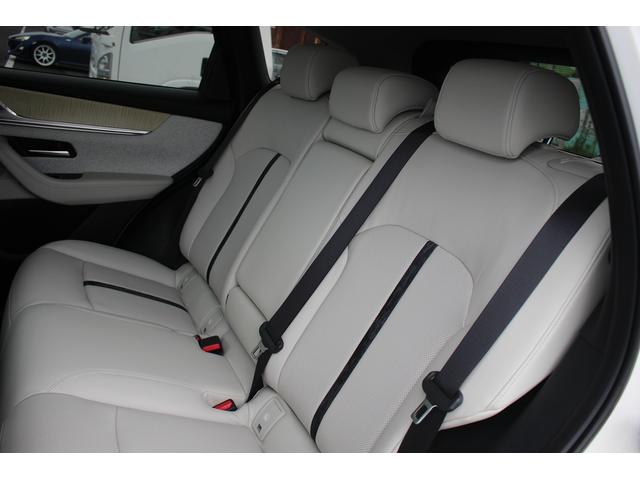 CX-60 XD-ハイブリッド プレミアムモダン 禁煙車 フルセグTV サンルーフ 全周囲カメラ BOSEサウンド レーダークルーズコントロール 白革シート ETC シートヒーター シートクーラー 電動リアゲート 衝突軽減ブレーキ(38枚目)