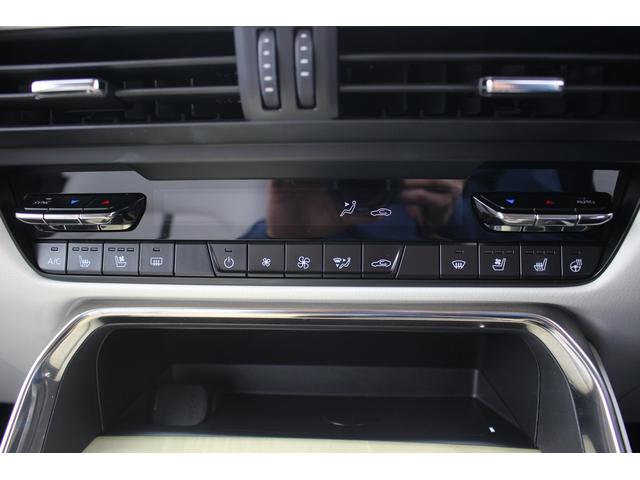 CX-60 XD-ハイブリッド プレミアムモダン 禁煙車 フルセグTV サンルーフ 全周囲カメラ BOSEサウンド レーダークルーズコントロール 白革シート ETC シートヒーター シートクーラー 電動リアゲート 衝突軽減ブレーキ(57枚目)