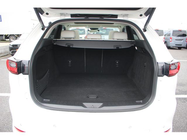 CX-60 XD-ハイブリッド プレミアムモダン 禁煙車 フルセグTV サンルーフ 全周囲カメラ BOSEサウンド レーダークルーズコントロール 白革シート ETC シートヒーター シートクーラー 電動リアゲート 衝突軽減ブレーキ(73枚目)