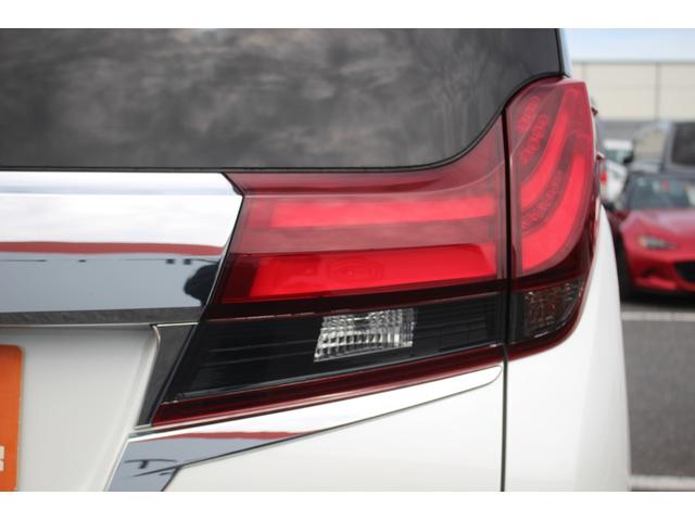 アルファード ２．５Ｓ　Ｃパッケージ　禁煙車　アルパイン１０型ナビ　モデリスタフルエアロ　フルセグＴＶ　ツインムーンルーフ　後席モニター　バックカメラ　ＥＴＣ　オートクルーズコントロール　シートヒーター　パワーシート　クリアランスソナー（29枚目）