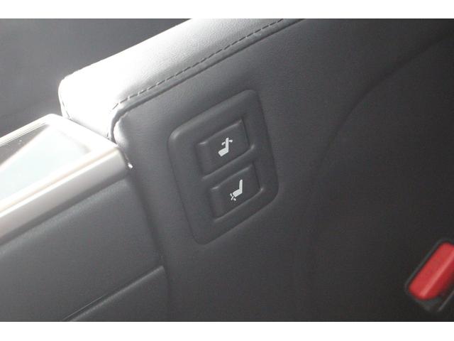 アルファード ２．５Ｓ　Ｃパッケージ　禁煙車　アルパイン１０型ナビ　モデリスタフルエアロ　フルセグＴＶ　ツインムーンルーフ　後席モニター　バックカメラ　ＥＴＣ　オートクルーズコントロール　シートヒーター　パワーシート　クリアランスソナー（65枚目）